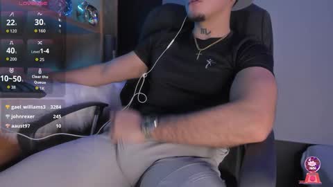 Gael Williams online show from December 18, 1:23 am