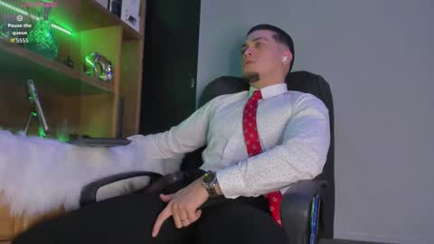 Gael Williams online show from September 29, 6:51 pm