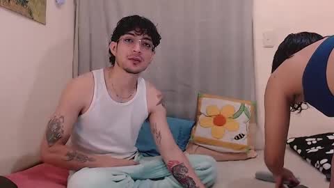 Gaia y Clayde online show from February 19, 5:56 pm