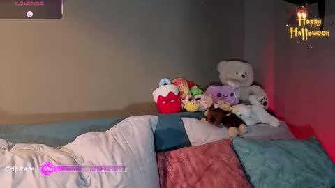 gaia_joness online show from October 18, 7:18 pm