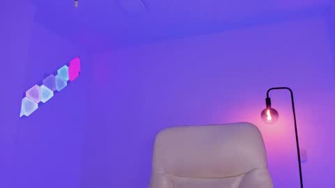 Gaia online show from February 20, 2:18 am