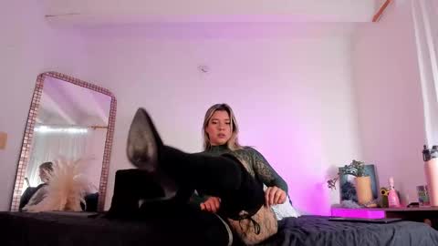 gaia_stonne online show from October 6, 12:12 pm