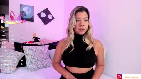 gaia_stonne online show from November 21, 12:14 pm