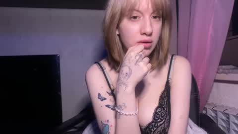 Snapshot of gamachu_ulfinaa chatting on February 21, 6:48 pm GaamachuuUlfinaa online show from February 21, 6:48 pm