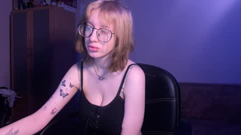 Snapshot of gamachu_ulfinaa chatting on January 12, 10:54 pm GaamachuuUlfinaa online show from January 12, 10:54 pm
