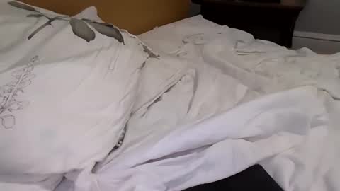 gameguy_25 online show from February 22, 12:08 pm