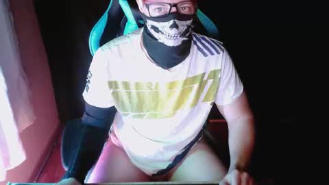 gamer990 online show from May 1, 7:41 pm