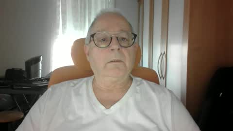 gamin68 online show from February 9, 8:11 pm