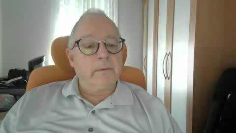 gamin68 online show from February 15, 6:06 pm