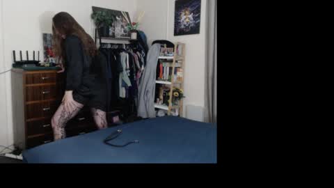 HOT  online show from March 21, 10:31 am