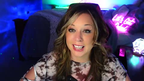 Jenna  - be back MONDAY night.  online show from December 3, 5:26 am