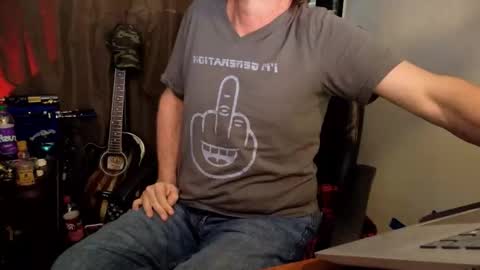 garnettrobert438 online show from February 24, 7:06 pm