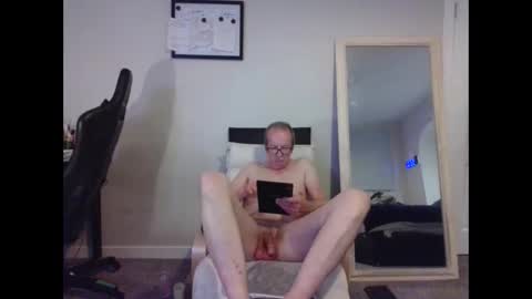 Snapshot of garry6150430 chatting on October 2, 8:40 pm garry6150430 online show from October 2, 8:40 pm