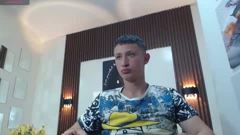 garuo_18 online show from October 25, 4:57 am