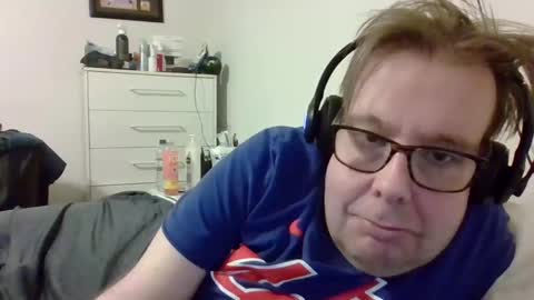 Gary online show from October 2, 5:39 am