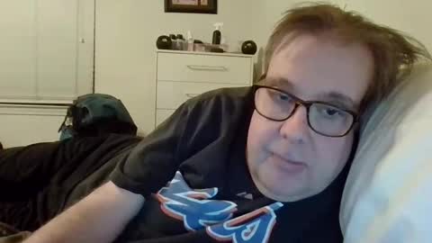 Gary online show from February 22, 2:26 am