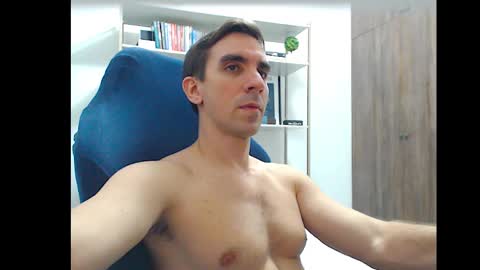 gatosarado23 online show from September 10, 1:39 am