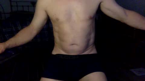 Snapshot of geetarluvver chatting on February 7, 1:04 am geetarluvver online show from February 7, 1:04 am