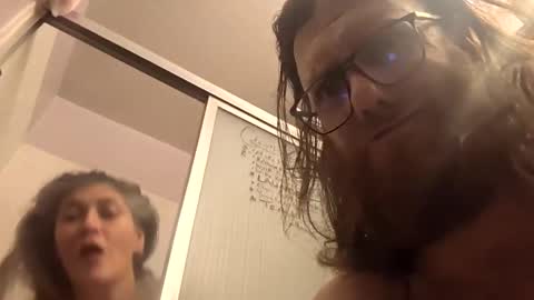 Snapshot of geeznutsizonyrchyn chatting on January 12, 1:05 pm Geeznutsizonyrchyn online show from January 12, 1:05 pm