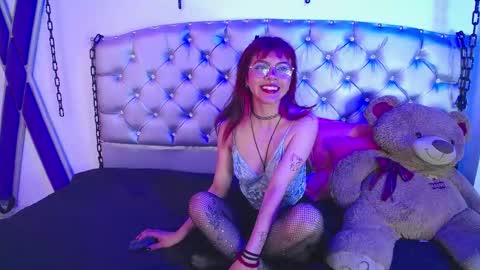 genesis_rea_ online show from January 14, 12:24 pm
