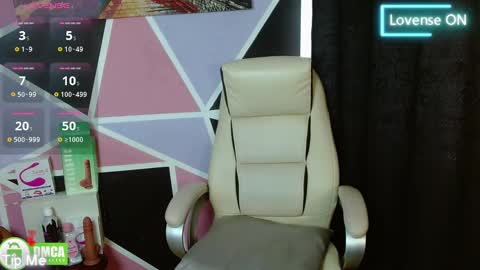 genesis_urrea online show from March 12, 9:45 pm