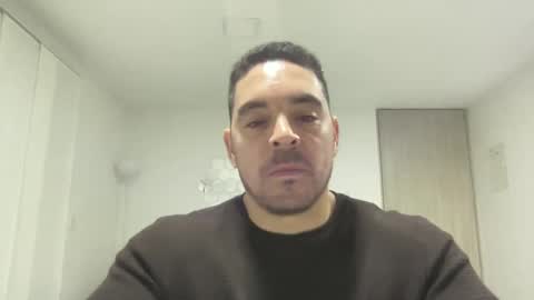 Snapshot of genesis_wb chatting on March 8, 1:06 am genesis_wb online show from March 8, 1:06 am