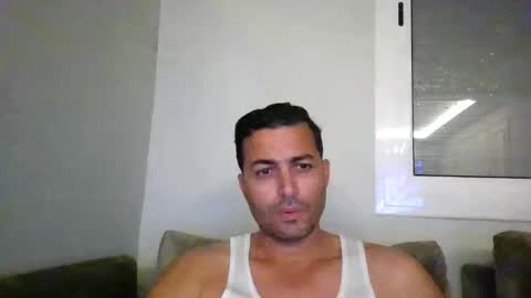 genteldevil online show from November 19, 8:40 pm