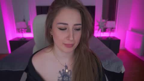 gentleadellee online show from February 7, 3:26 pm