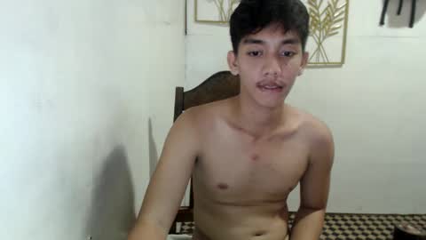Snapshot of gentlemanlustx chatting on September 13, 2:41 pm Rayl online show from September 13, 2:41 pm