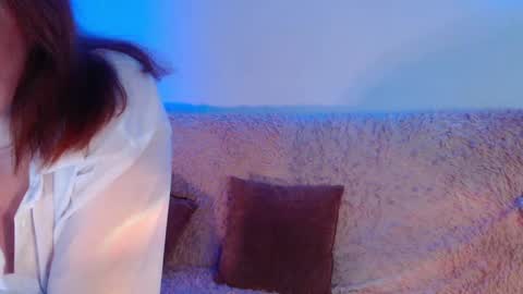 gentlemila online show from February 14, 11:42 pm