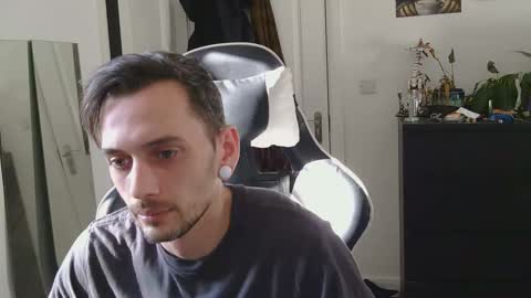 georgek0011 online show from April 6, 5:03 pm