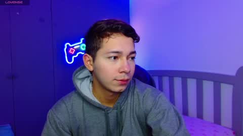 GEORGE online show from January 20, 1:39 am