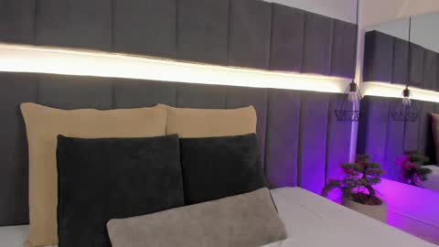 Snapshot of georginna_sins chatting on January 18, 10:39 pm Kendal online show from January 18, 10:39 pm