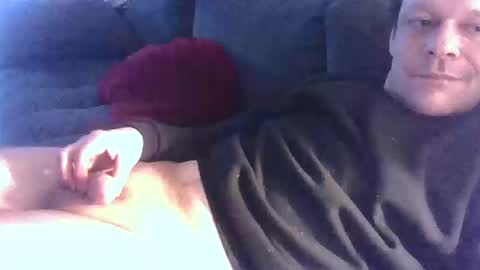 German33FFM1 online show from March 11, 9:12 am