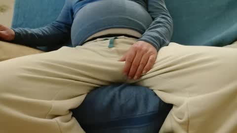 germanandy71 online show from March 2, 6:58 pm