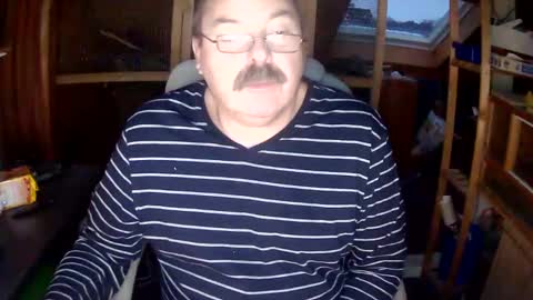 Snapshot of germany_50 chatting on January 10, 7:04 am germany_50 online show from January 10, 7:04 am
