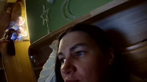 Snapshot of gessifossa chatting on March 1, 8:32 pm Anna online show from March 1, 8:32 pm