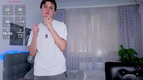 Alex online show from October 22, 10:51 am