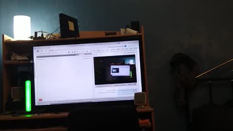 FRANCOIS LATENDRESSE online show from April 3, 5:47 am