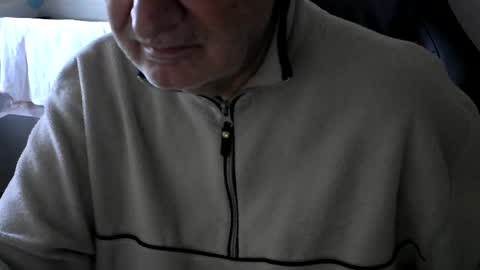 Snapshot of gh1952ma chatting on March 6, 8:41 am Gisse online show from March 6, 8:41 am