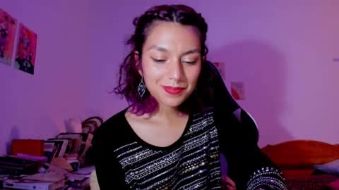 Snapshot of gh___ chatting on December 3, 2:09 am Grisel 3 online show from December 3, 2:09 am