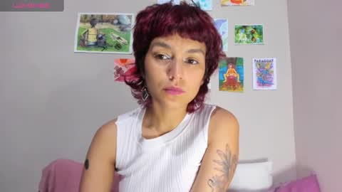 Snapshot of gh___ chatting on September 19, 11:51 pm Grisel 3 online show from September 19, 11:51 pm
