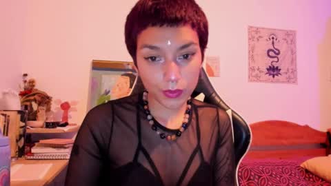 Snapshot of gh___ chatting on February 18, 2:16 am Grisel 3 online show from February 18, 2:16 am