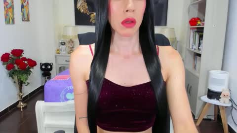 gia gmz online show from April 15, 6:55 pm