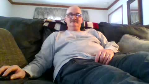 Snapshot of ghost2534 chatting on February 26, 10:04 pm ghost2534 online show from February 26, 10:04 pm