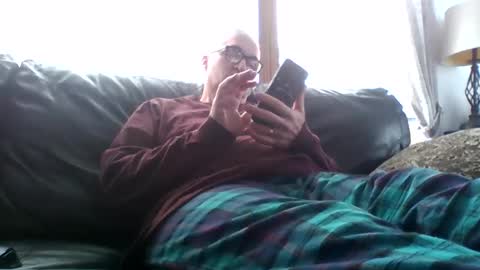 Snapshot of ghost2534 chatting on January 15, 2:24 pm ghost2534 online show from January 15, 2:24 pm