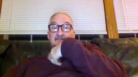 Snapshot of ghost2534 chatting on January 5, 3:43 am ghost2534 online show from January 5, 3:43 am