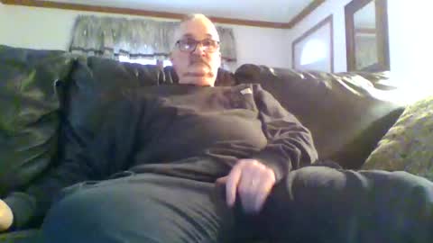 Snapshot of ghost2534 chatting on February 2, 9:34 pm ghost2534 online show from February 2, 9:34 pm