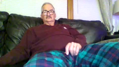 Snapshot of ghost2534 chatting on January 15, 2:38 am ghost2534 online show from January 15, 2:38 am