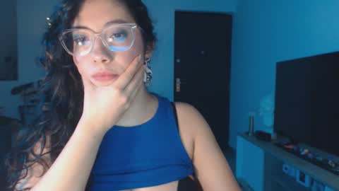 Snapshot of ghost_girl20 chatting on December 4, 2:47 am Im Jenn Next stream Monday - start -5 GMT online show from December 4, 2:47 am